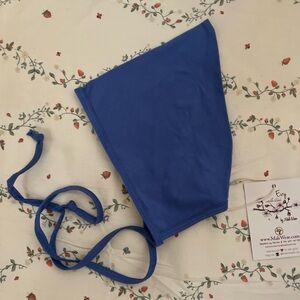 Periwinkle bonnet 3-6 months NWT